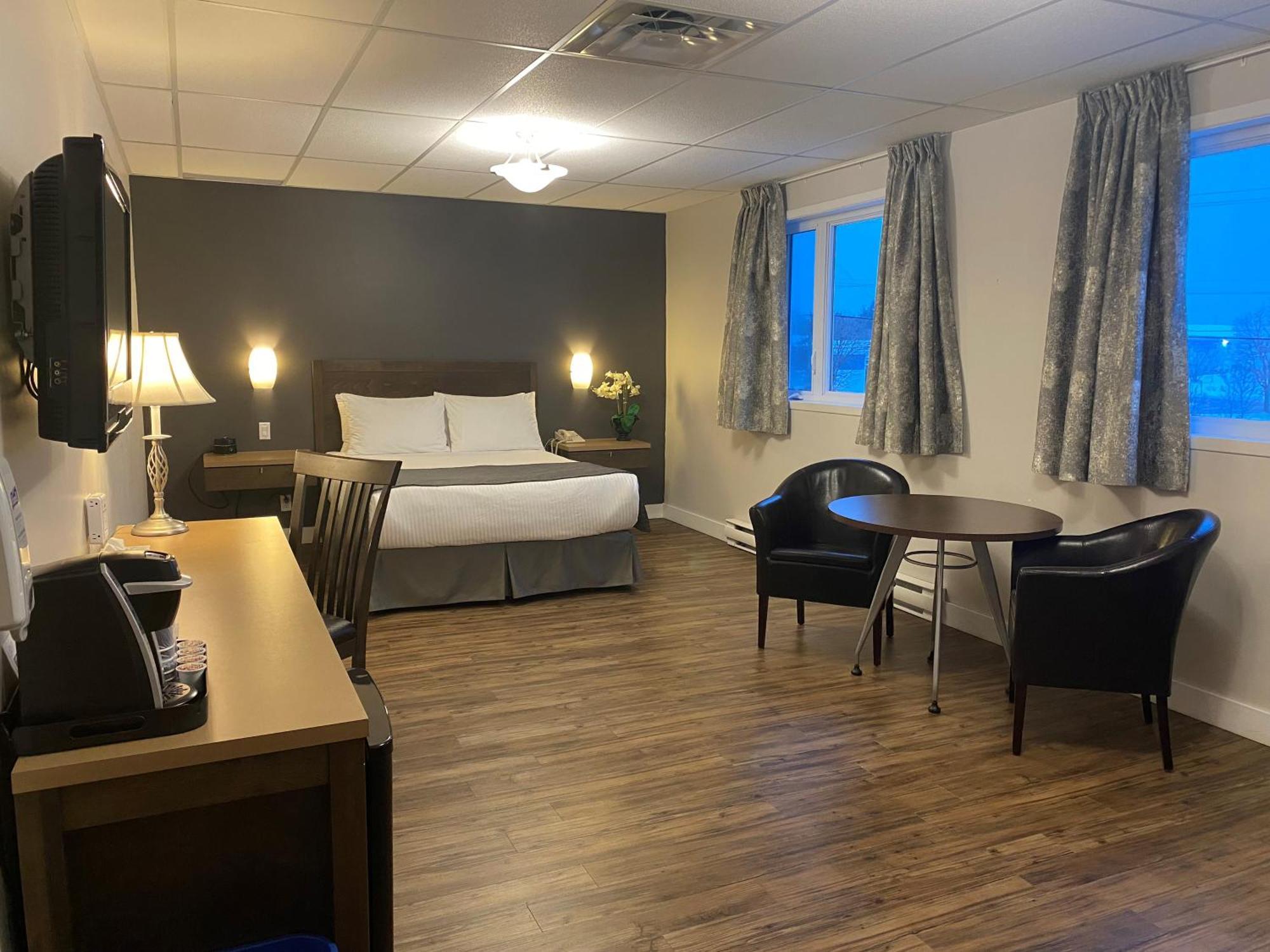 Hotel Centre-Ville Montmagny Exteriér fotografie